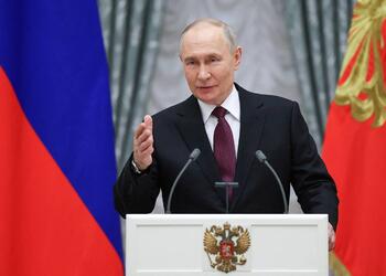 Путин утвердил в России связанный с военными праздник