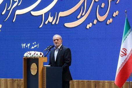 Президент Ирана пригрозил миру «огнем»