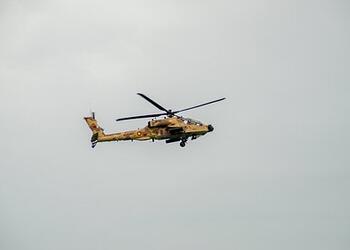 Шесть человек не выжили при крушении военного вертолета в Катаре