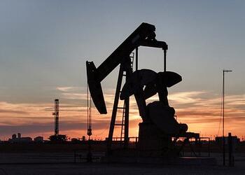 Банкиры стали закладывать в прогнозы сверхвысокие цены на нефть