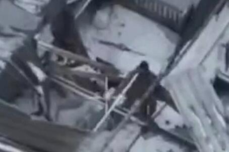Появилось видео удерживавшего позицию два месяца российского бойца