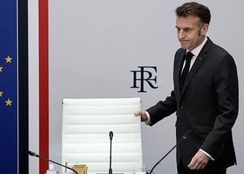 Иран раскритиковал Макрона за двойные стандарты