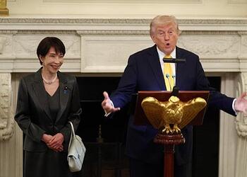 Встречу Трампа с японским премьером назвали позором