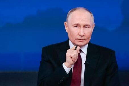 Путин назвал выбор крымчан незыблемым и историческим