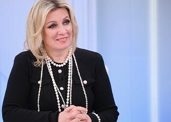 Захарова высказалась о новых антироссийских санкциях Евросоюза