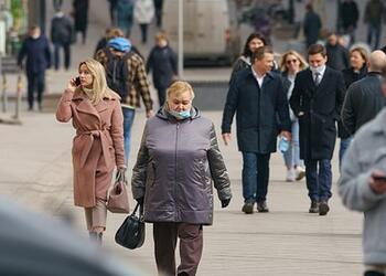 В Подмосковье напомнили о ковидных ограничениях