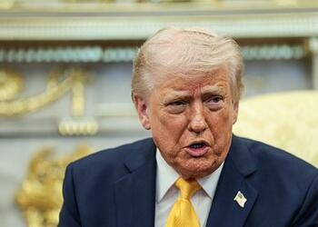 Вероятность отказа Трампа от поддержки Украины из-за Ирана оценили