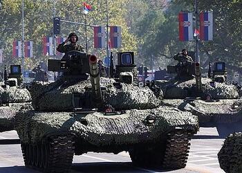 Вучич заявил о планах Сербии сохранить военный нейтралитет