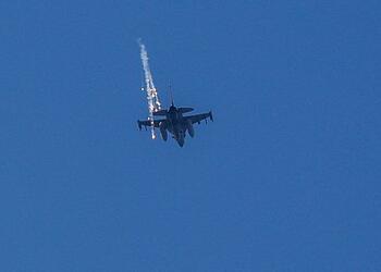 КСИР заявил об уничтожении израильского F-16 в небе над Ираном