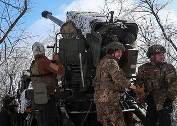 Украинская артиллерия ударила по жилым домам в российском регионе