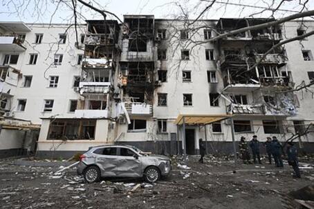 Губернатор Севастополя заявил о сложной ситуации после взрыва в многоэтажке. Раскрыты последние данные о жертвах и версиях ЧП