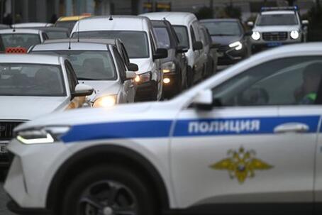 Россиянка без причин напала на пенсионерку посреди улицы